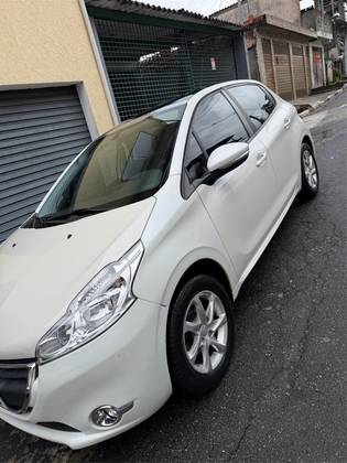 PEUGEOT 208 1.5 ALLURE 8V FLEX 4P MANUAL